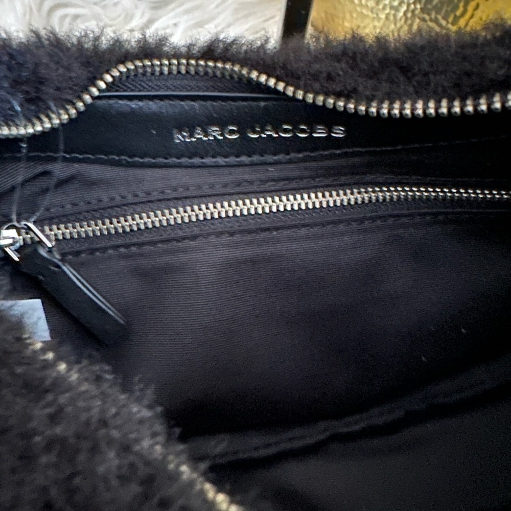 New Marc Jacobs THE TEDDY CURVE BAG - Picture 6 of 14